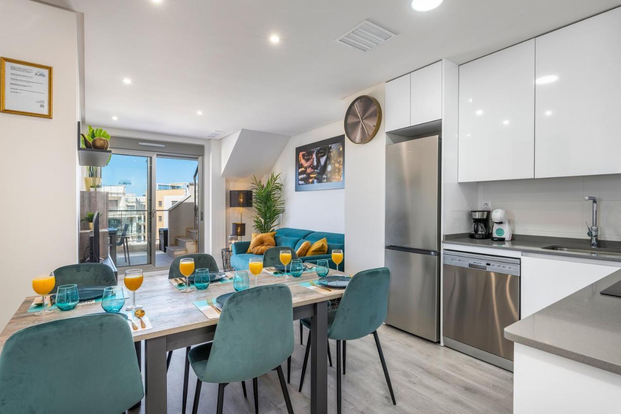 La Zenia Cocoon: Luxury Penthouse with Jacuzzi & Wellness Amenities Apartment Dehesa de Campoamor  Exterior photo