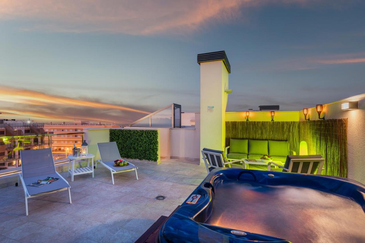 La Zenia Cocoon: Luxury Penthouse with Jacuzzi & Wellness Amenities Apartment Dehesa de Campoamor  Exterior photo