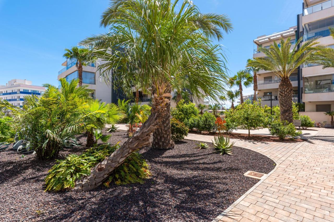La Zenia Cocoon: Luxury Penthouse with Jacuzzi & Wellness Amenities Apartment Dehesa de Campoamor  Exterior photo